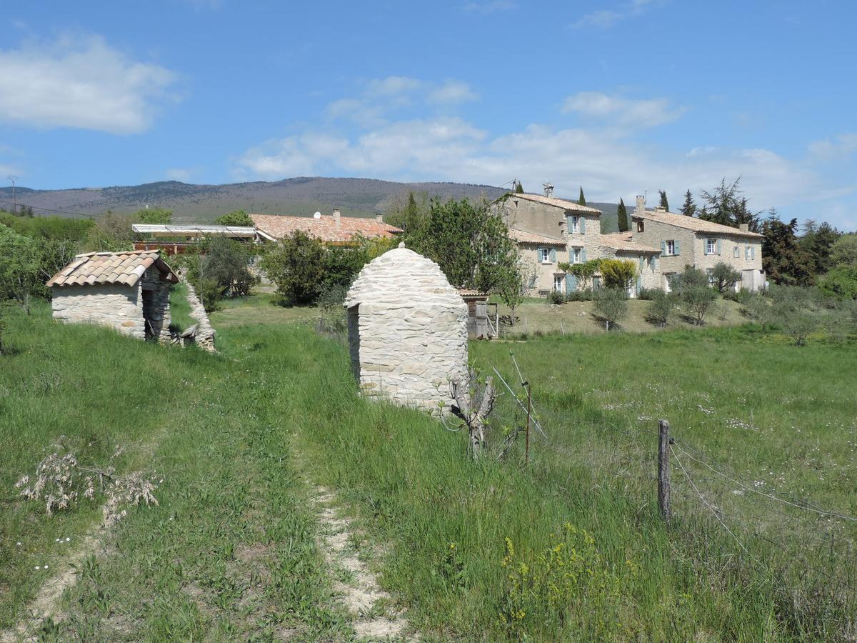 Le Jas De Peguier Bed & Breakfast Chateauneuf-Val-Saint-Donat Exterior photo