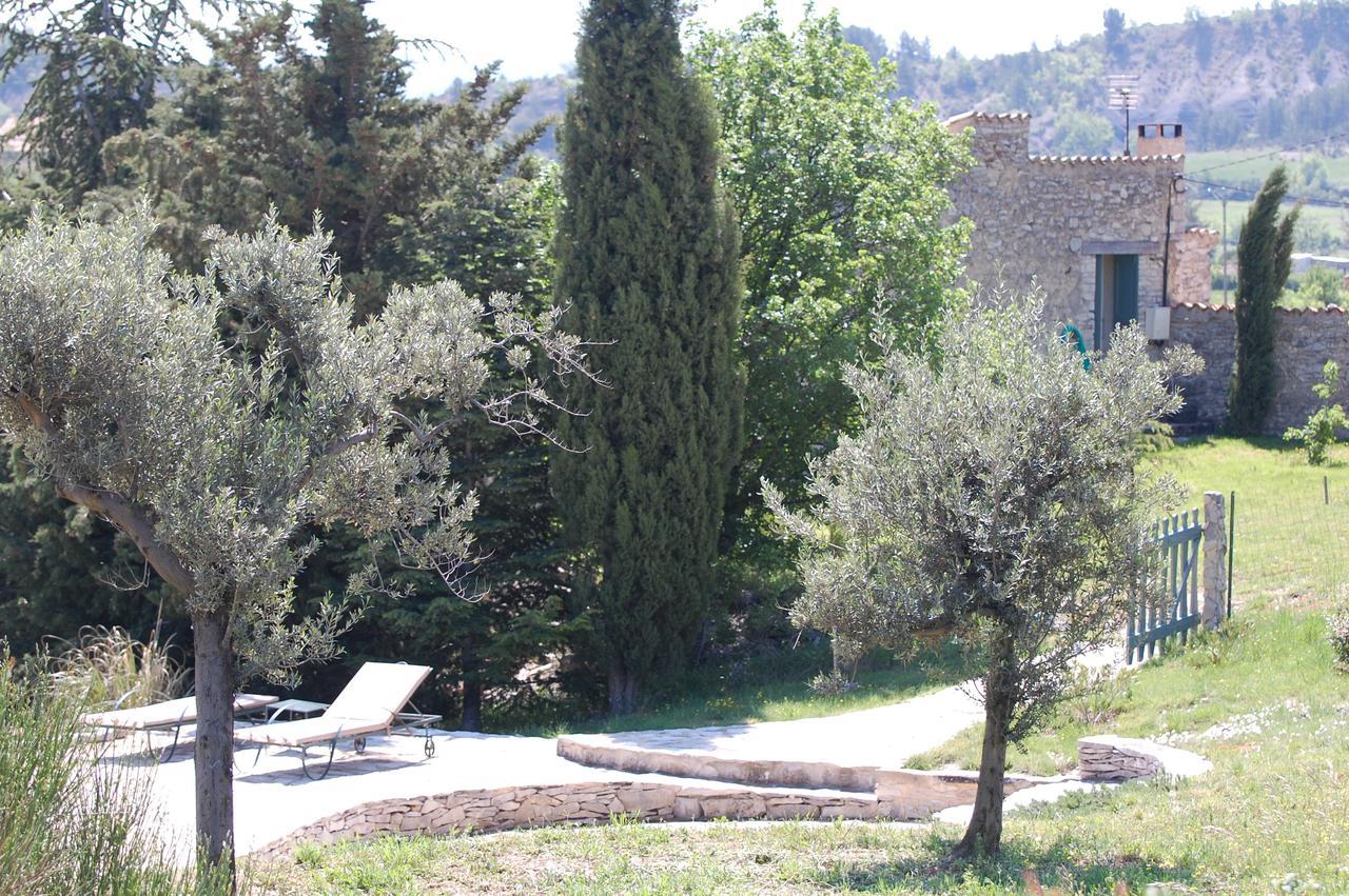 Le Jas De Peguier Bed & Breakfast Chateauneuf-Val-Saint-Donat Exterior photo